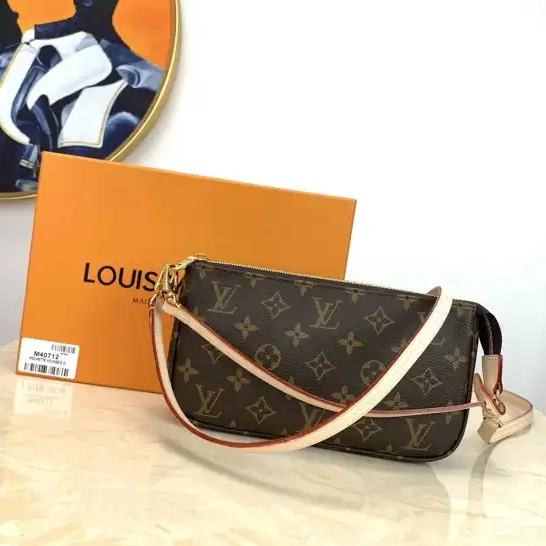 WIS Vuitton ACCESSOIRES POCHETTE Louis 0602